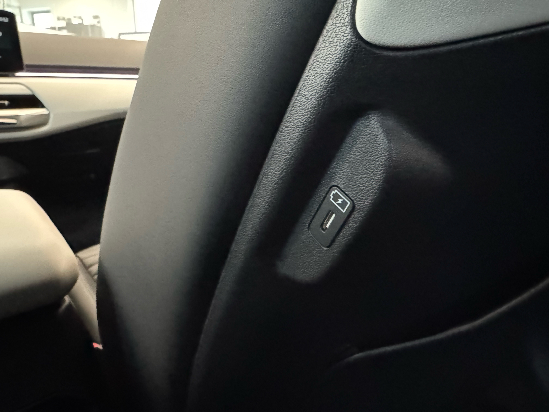 Billede af Kia EV4 Fastback 4 døre Long Range 204hk GT-Line MY26