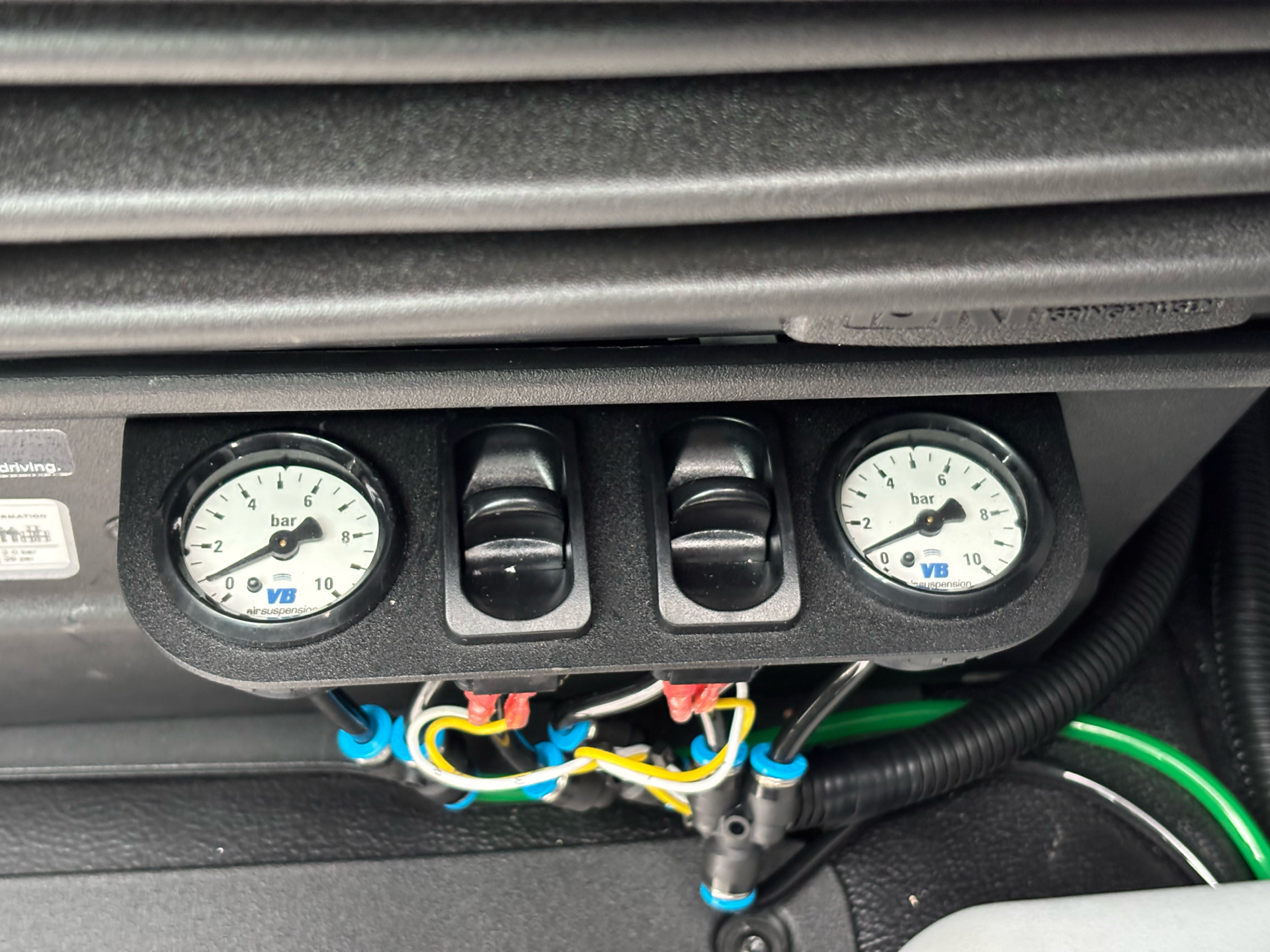 Billede af Iveco Daily 35S18 4100mm 3,0 D 180HK Ladv./Chas. 8g Aut.