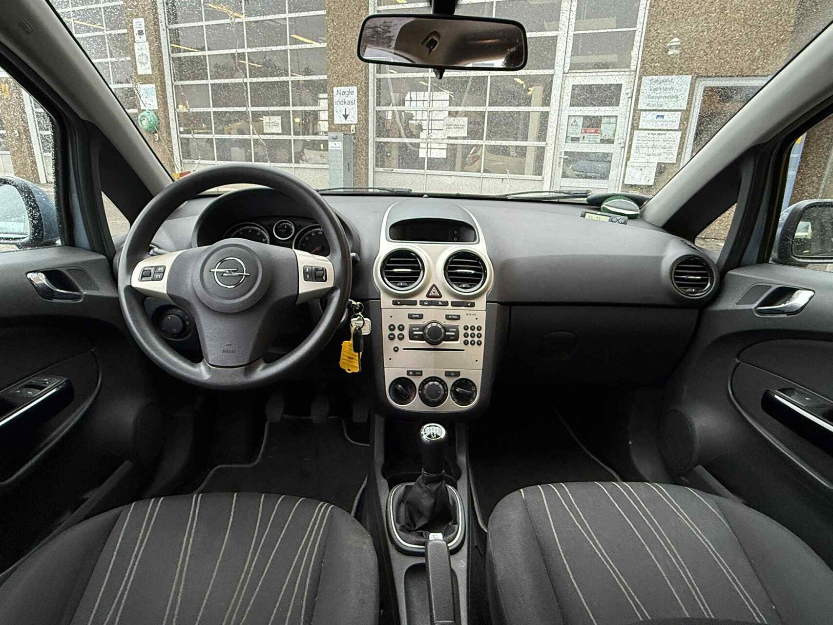 Billede af Opel Corsa 1,2 Twinport Enjoy 80HK 5d