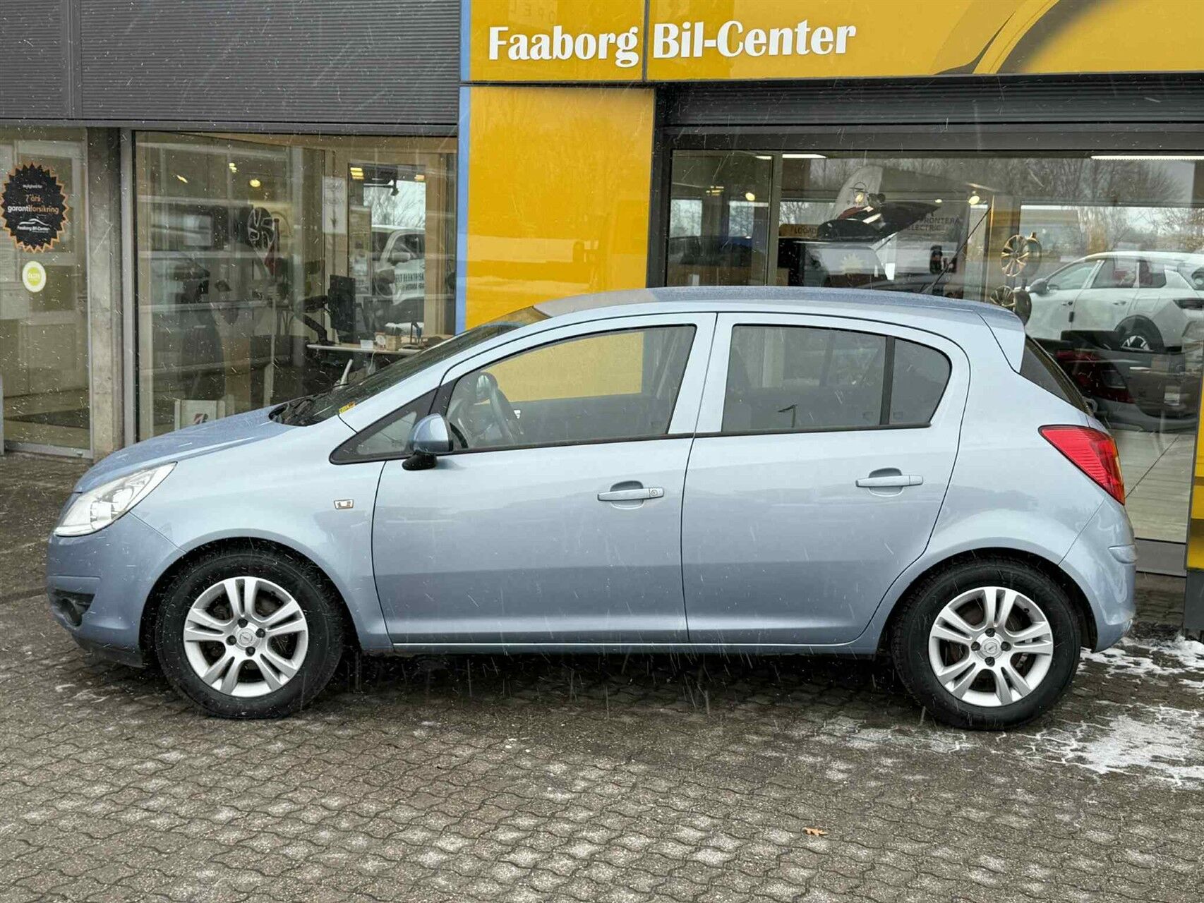 Billede af Opel Corsa 1,2 Twinport Enjoy 80HK 5d