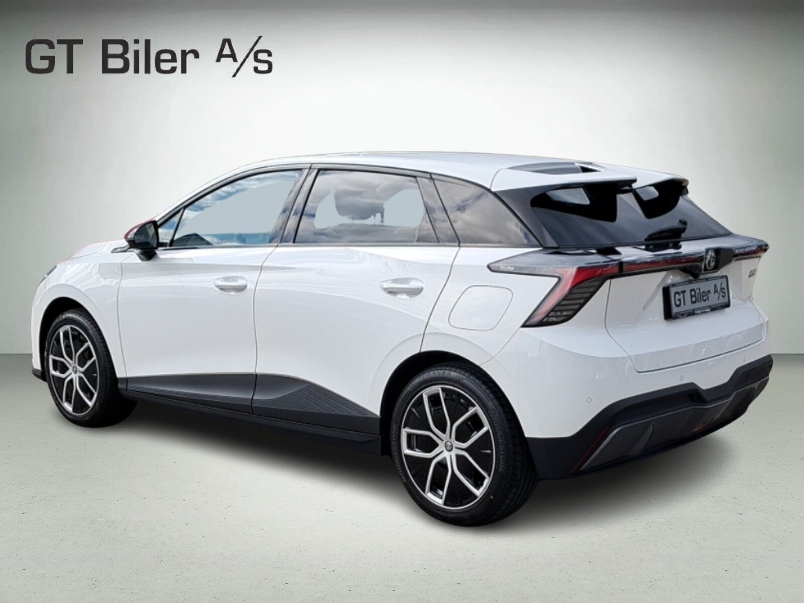 Billede af MG MG4 Electric EL Luxury Long Range 204HK 5d Aut.