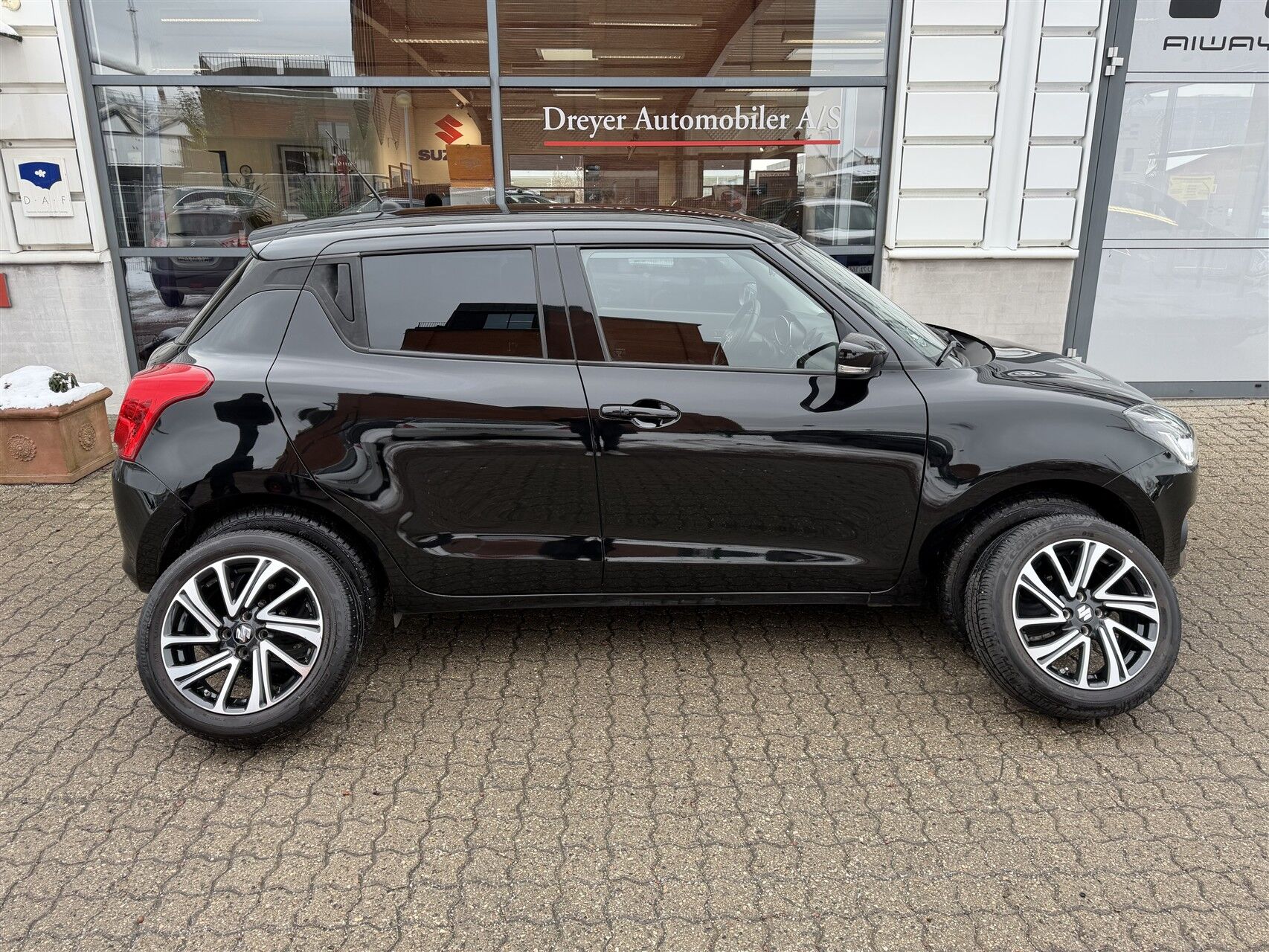 Billede af Suzuki Swift 1,2 Dualjet  Mild hybrid Exclusive AEB 83HK 5d