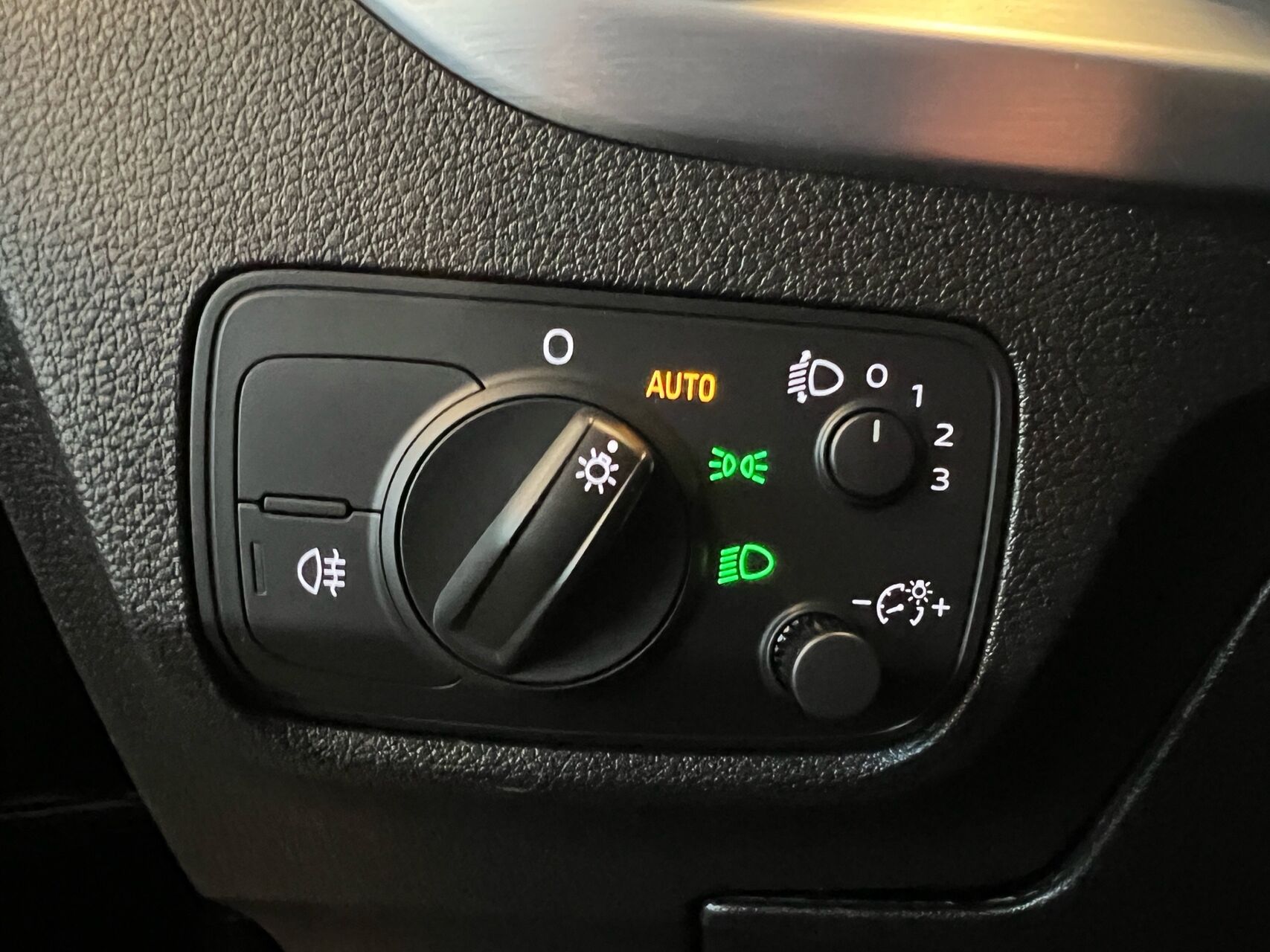 Billede af Audi Q2 1,4 TFSI Sport S Tronic 150HK 5d 7g Aut.