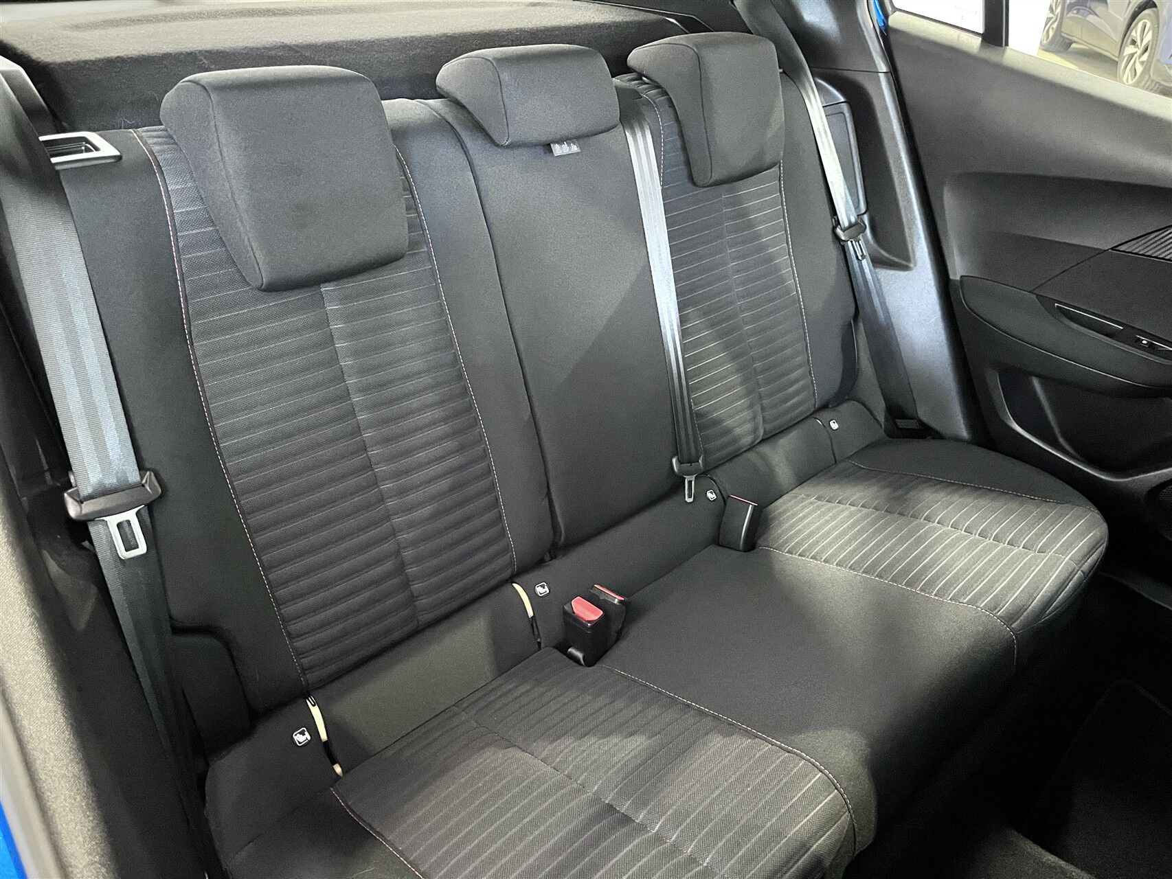 Billede af Peugeot e-2008 EL Active Pack 136HK 5d Aut.