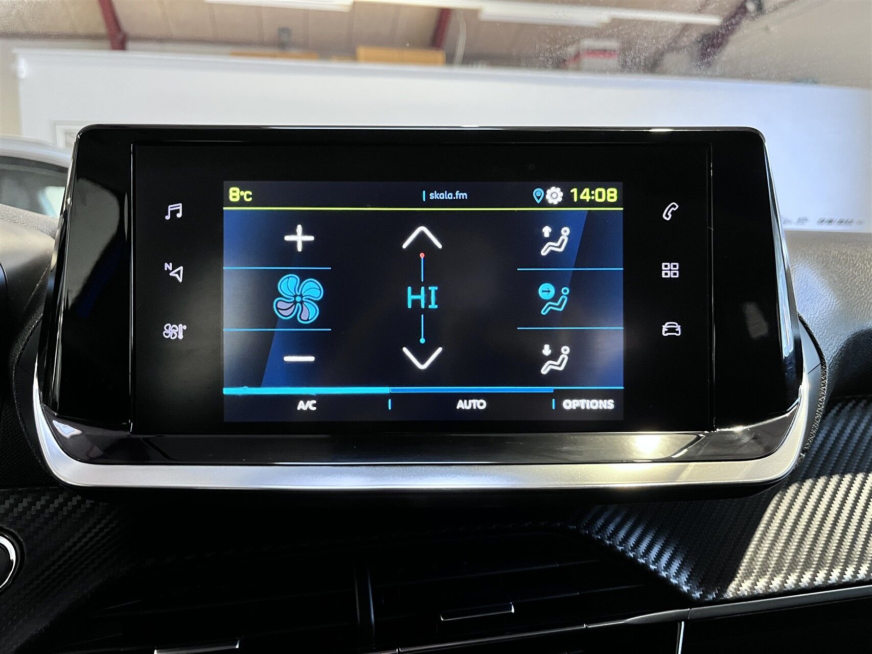 Billede af Peugeot e-2008 EL Active Pack 136HK 5d Aut.