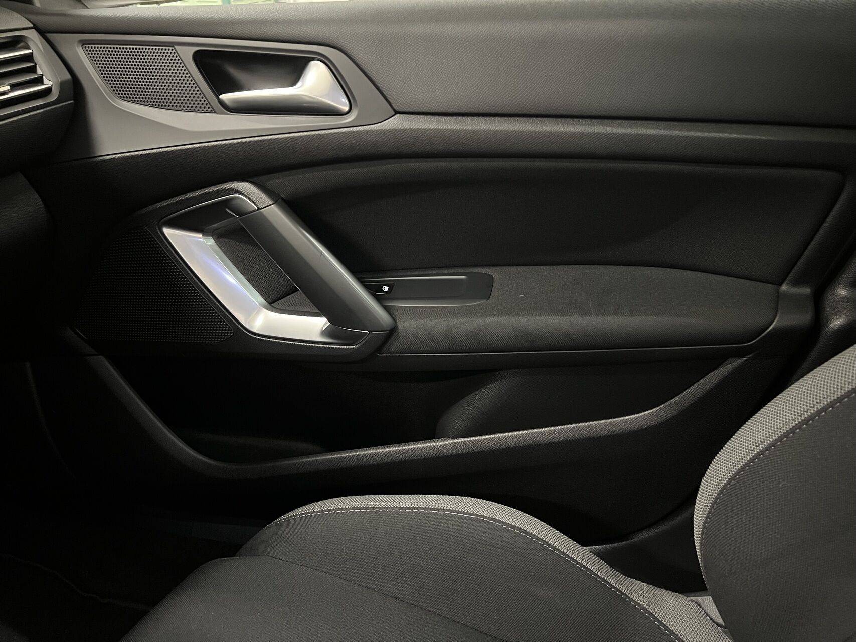 Billede af Peugeot 308 SW 1,6 BlueHDi Style 120HK Stc