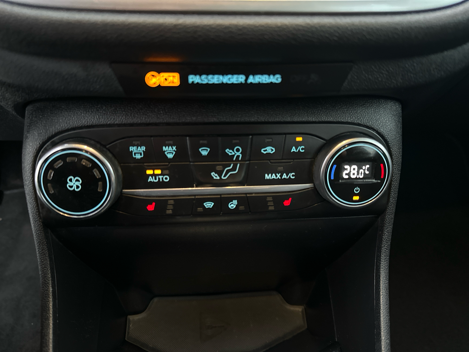 Billede af Ford Fiesta 1,0 EcoBoost Hybrid Titanium Start/Stop 125HK 5d 6g