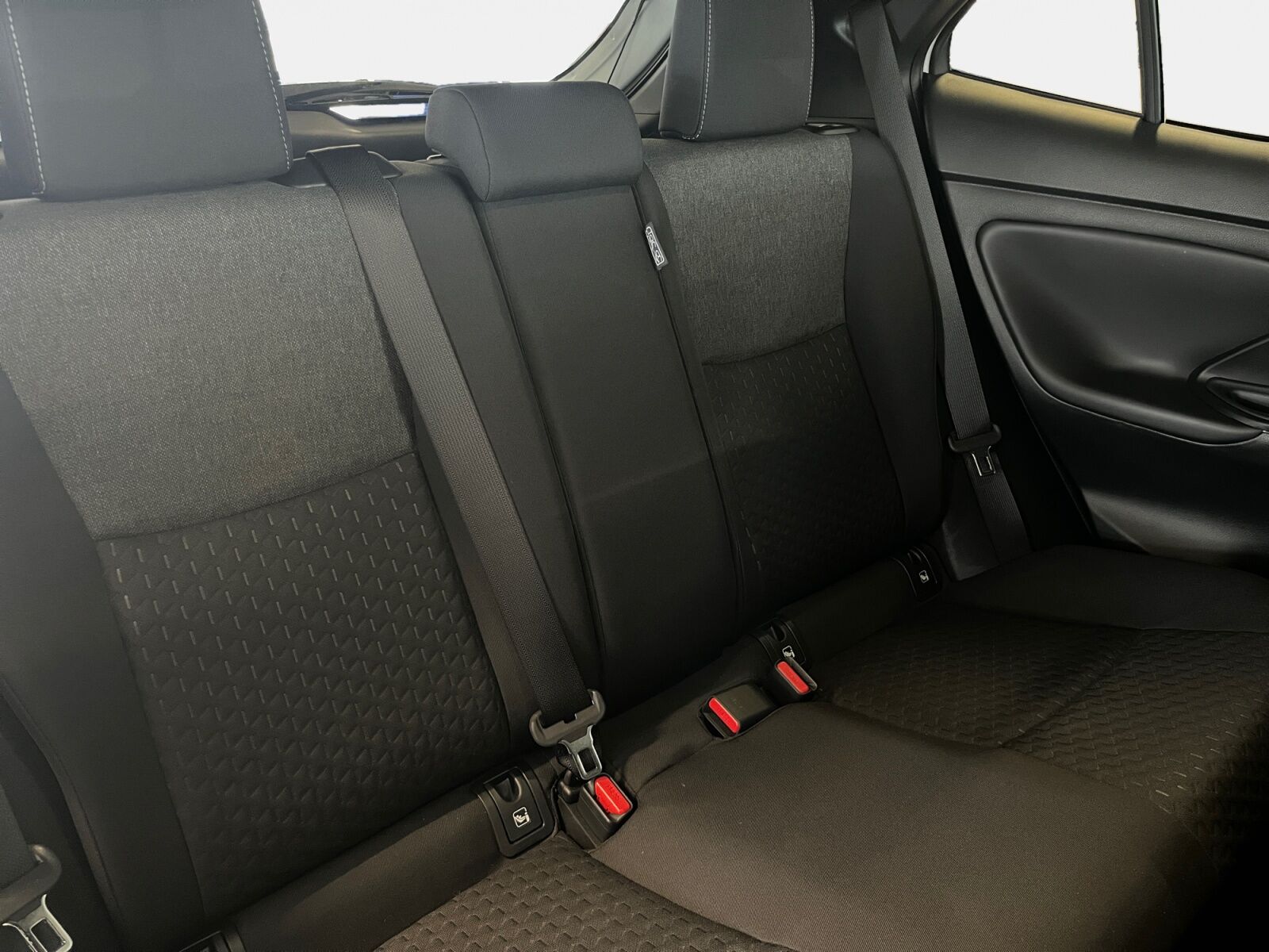 Billede af Toyota Yaris Cross 1,5 Hybrid Style Comfort 116HK 5d Trinl. Gear