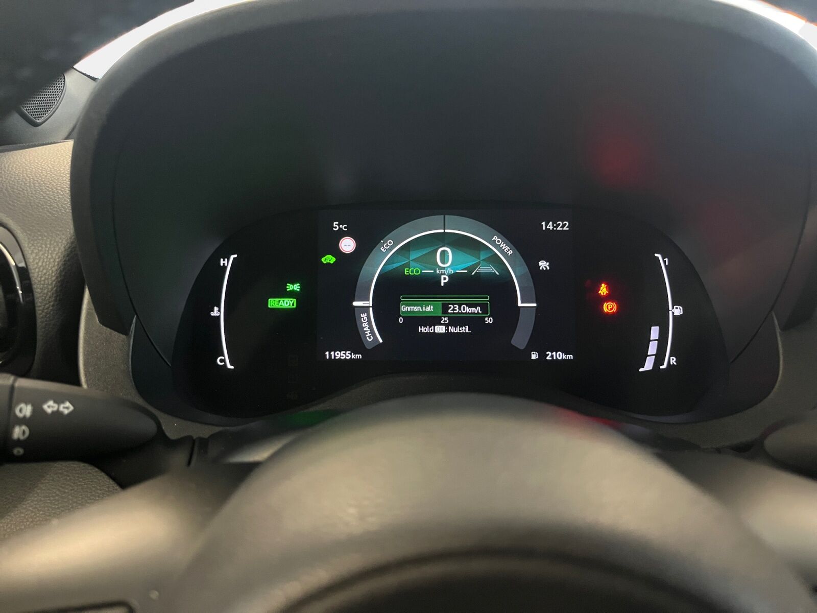 Billede af Toyota Yaris Cross 1,5 Hybrid Style Comfort 116HK 5d Trinl. Gear