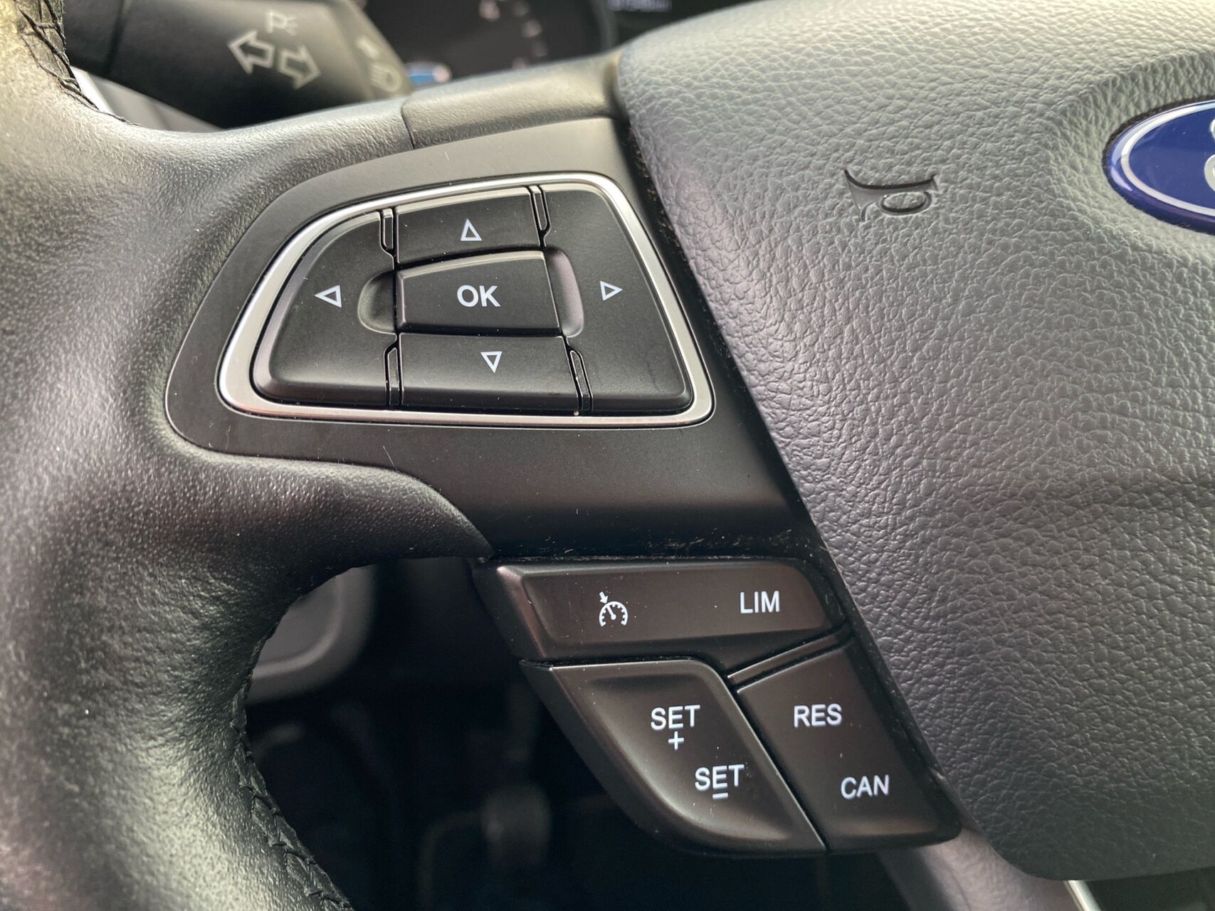 Billede af Ford C-MAX 1,5 TDCi Titanium 120HK Van 6g