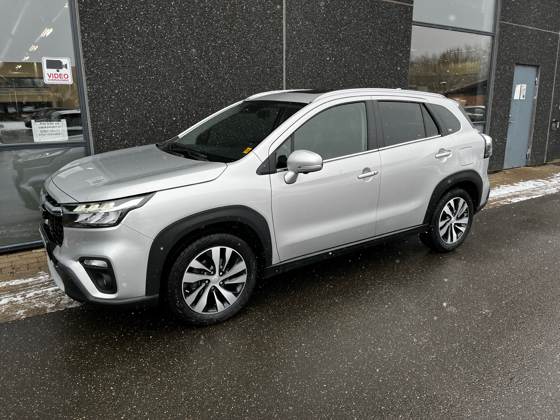 Billede af Suzuki S-Cross 1,5 Boosterjet  Hybrid Adventure Hybrid 4WD AGS 102HK 5d 6g Aut.