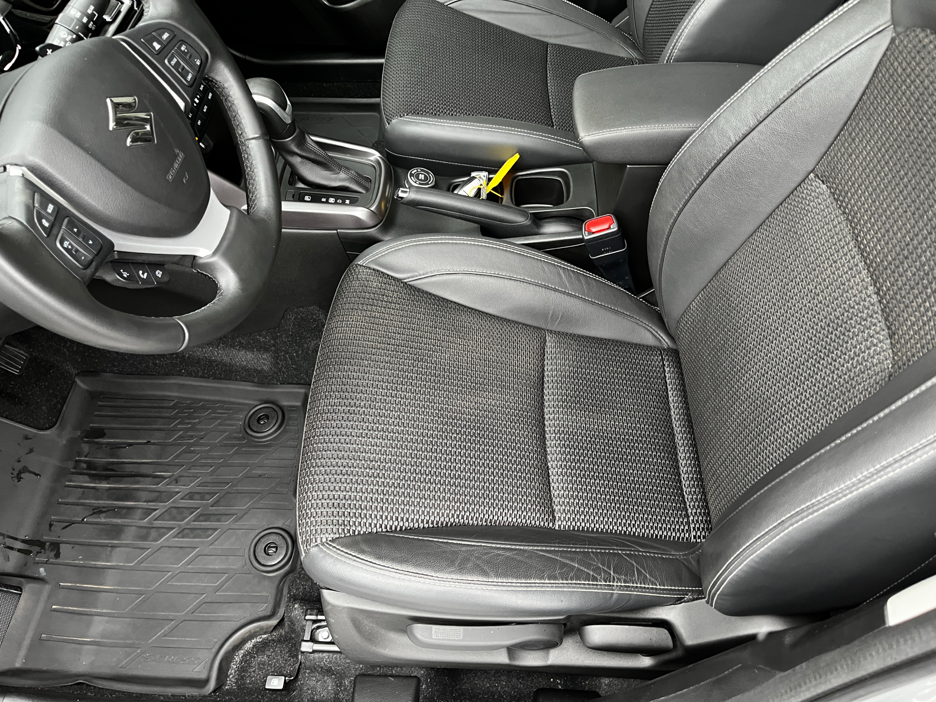 Billede af Suzuki S-Cross 1,5 Boosterjet  Hybrid Adventure Hybrid 4WD AGS 102HK 5d 6g Aut.