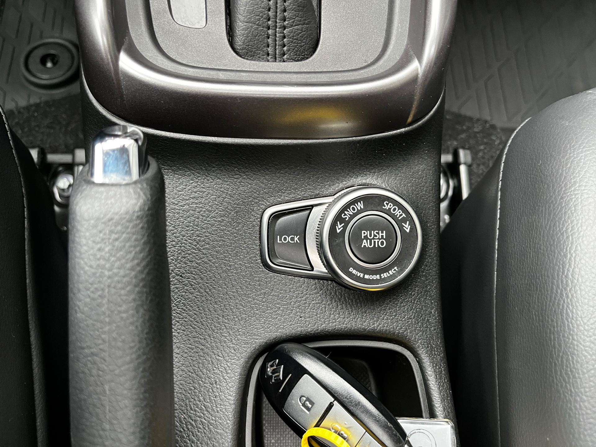 Billede af Suzuki S-Cross 1,5 Boosterjet  Hybrid Adventure Hybrid 4WD AGS 102HK 5d 6g Aut.