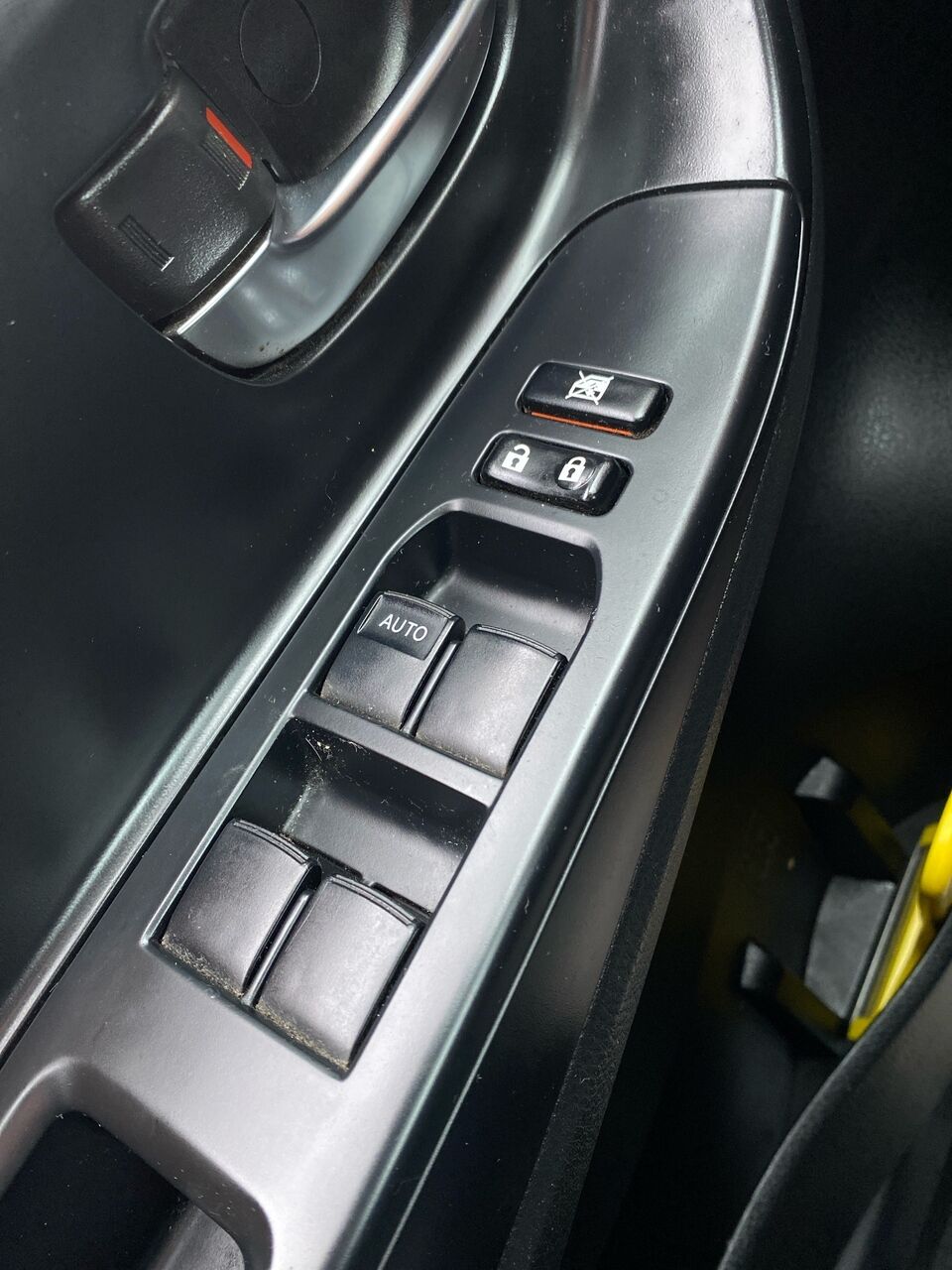 Billede af Toyota Yaris 1,3 VVT-I Lounge Edition 100HK 5d 6g