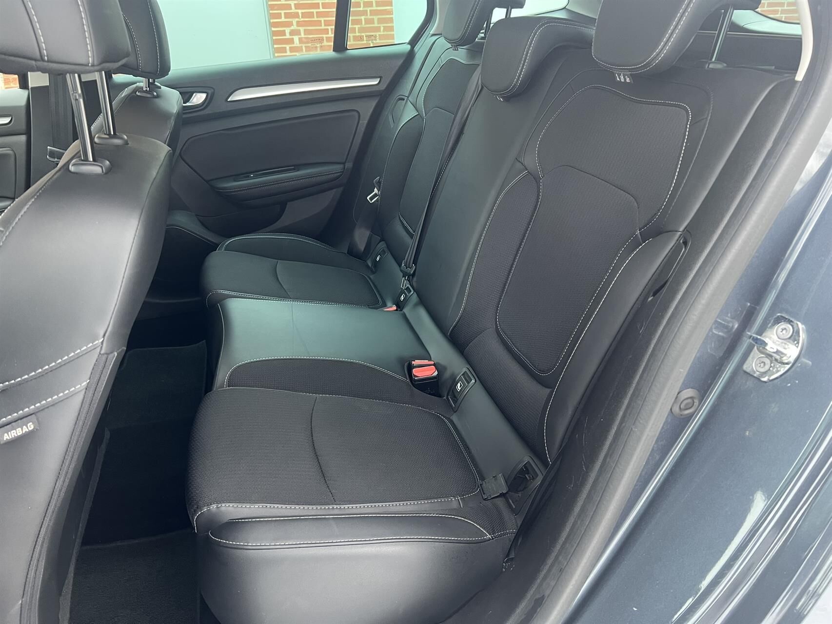 Billede af Renault Mégane Sport Tourer 1,5 Blue DCi Intens EDC 115HK Stc 7g Aut.