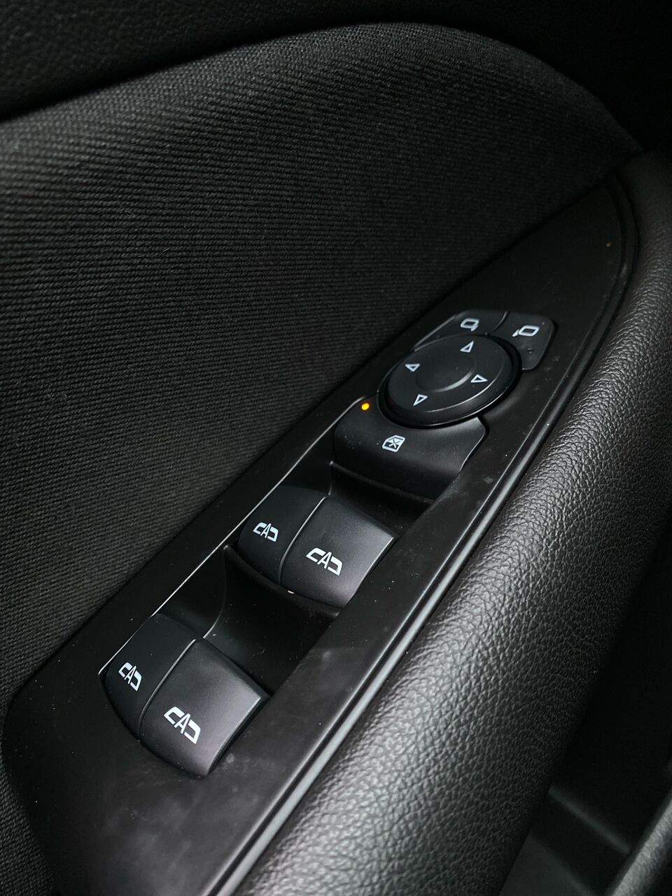 Billede af Opel Insignia Sports Tourer 1,6 CDTI Edition 136HK Stc 6g Aut.