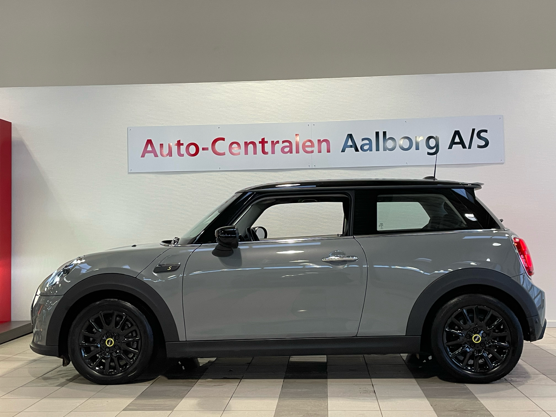 Billede af Mini Cooper SE EL Classic Trim 184HK 3d Aut.