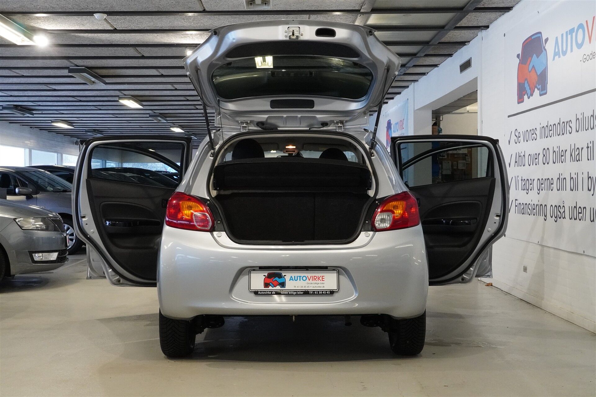 Billede af Mitsubishi Space Star 1,2 Inbeat 80HK 5d