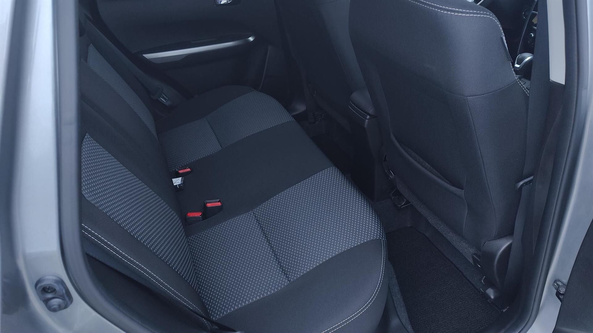 Billede af Suzuki Vitara 1,5 Hybrid Active AGS 102HK 5d 6g Aut.