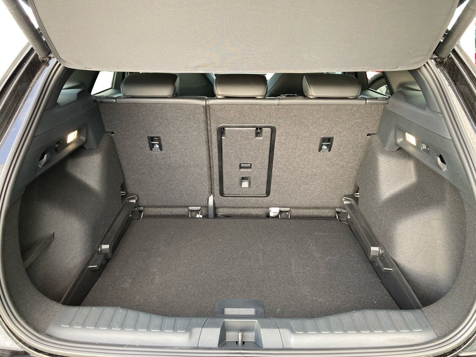 Billede af Ford Explorer EL UR Select RWD 286HK 5d Aut.