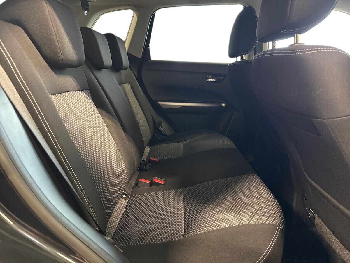 Billede af Suzuki Vitara 1,0 Boosterjet Active Cut 112HK 5d