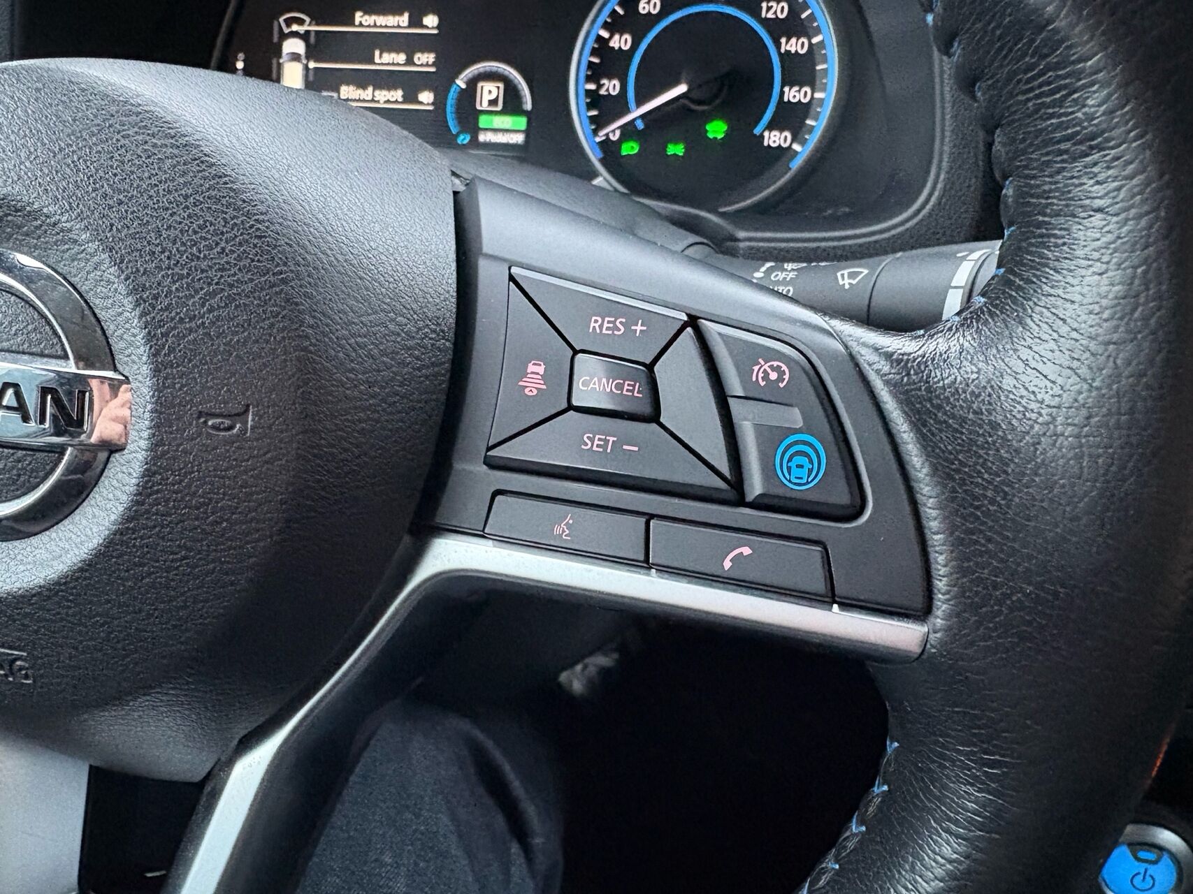 Billede af Nissan Leaf EL Tekna 62 kWh 214HK 5d Aut.