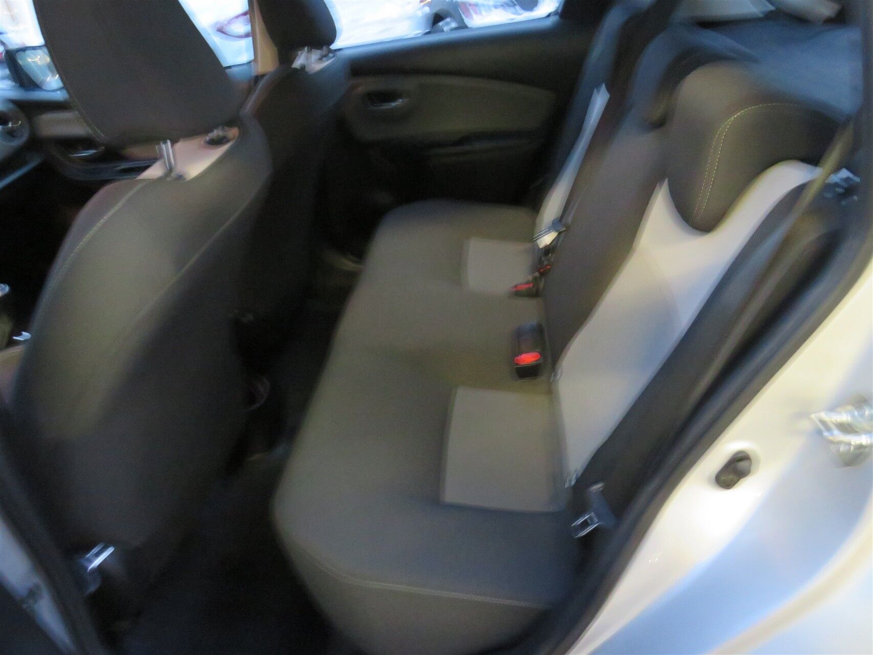 Billede af Toyota Yaris 1,0 VVT-I T2 72HK 5d