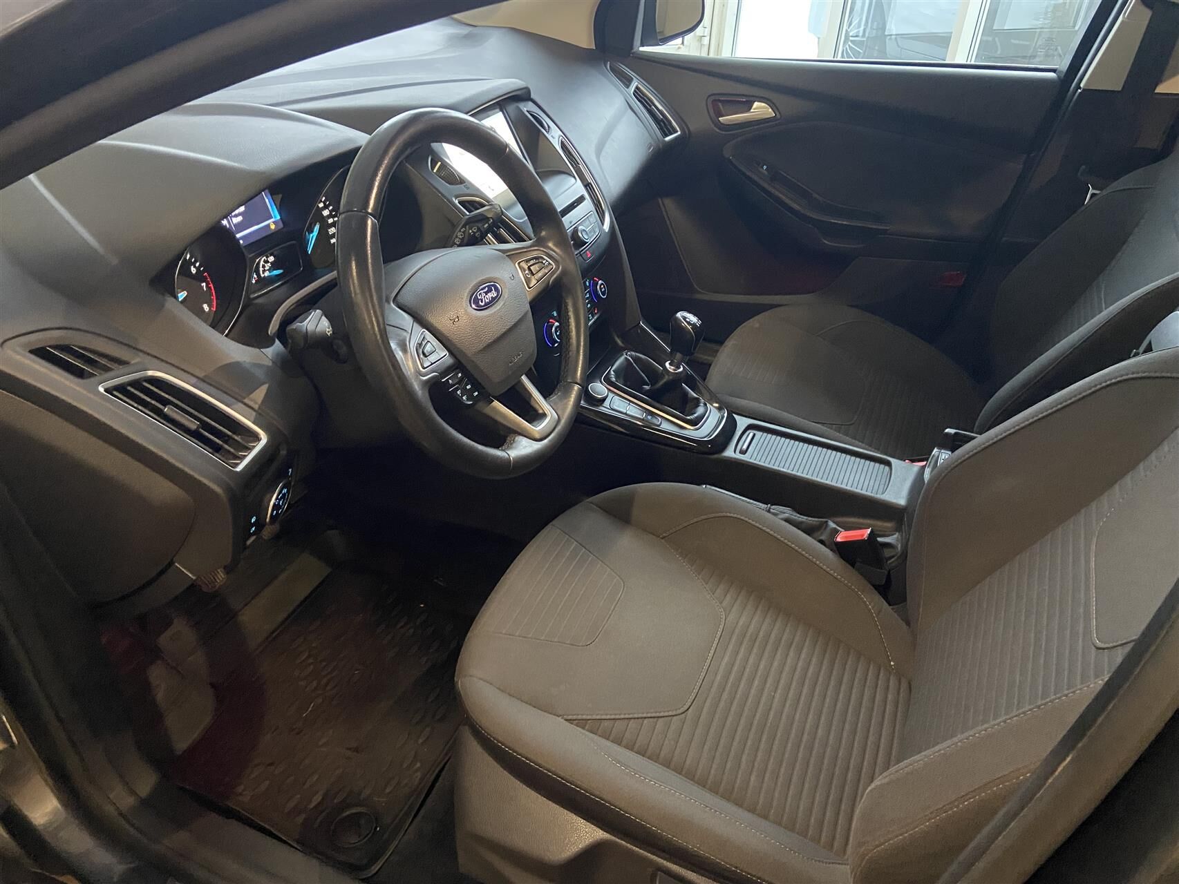 Billede af Ford Focus 1,0 EcoBoost Titanium Fun 125HK Stc 6g