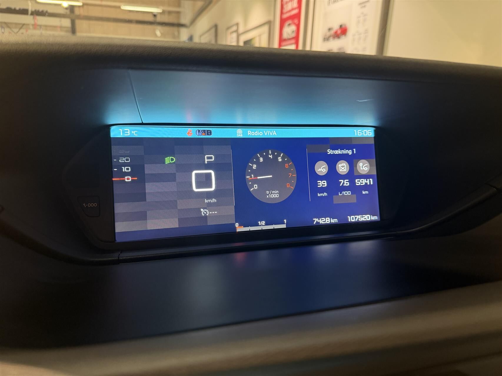 Billede af Citroën Grand C4 SpaceTourer 1,2 PureTech Intensive+ EAT8 130HK 8g Aut.