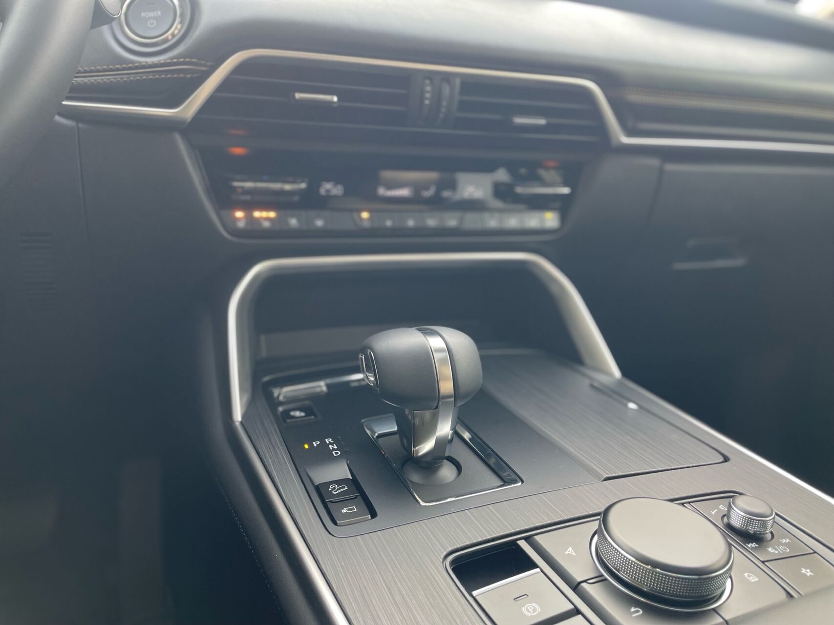 Billede af Mazda CX-60 2,5 e-Skyactiv  Plugin-hybrid Homura Plus AWD 327HK 5d 8g Aut.