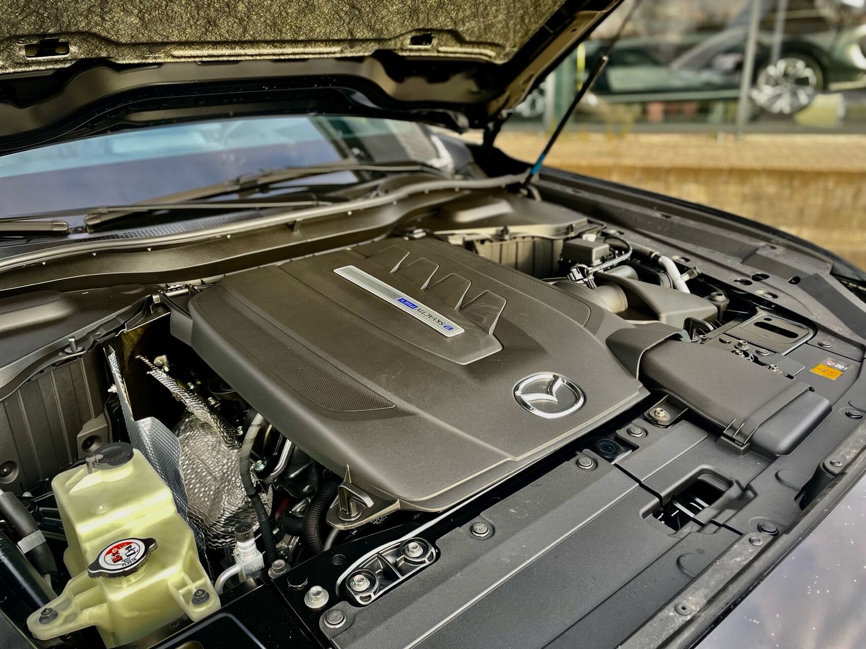 Billede af Mazda CX-60 2,5 e-Skyactiv  Plugin-hybrid Homura Plus AWD 327HK 5d 8g Aut.