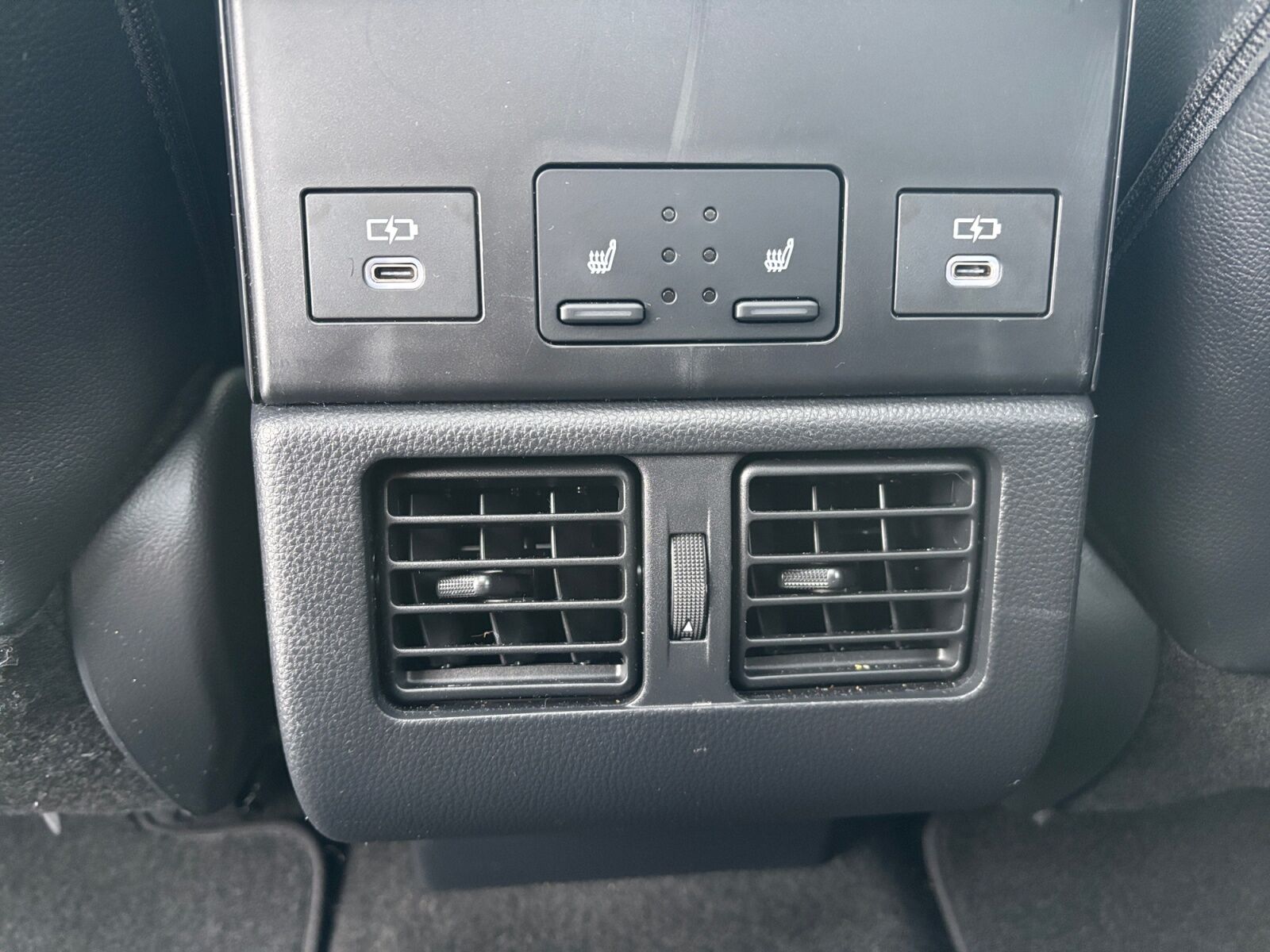 Billede af Toyota BZ4X EL Executive AWD 218HK 5d Aut.