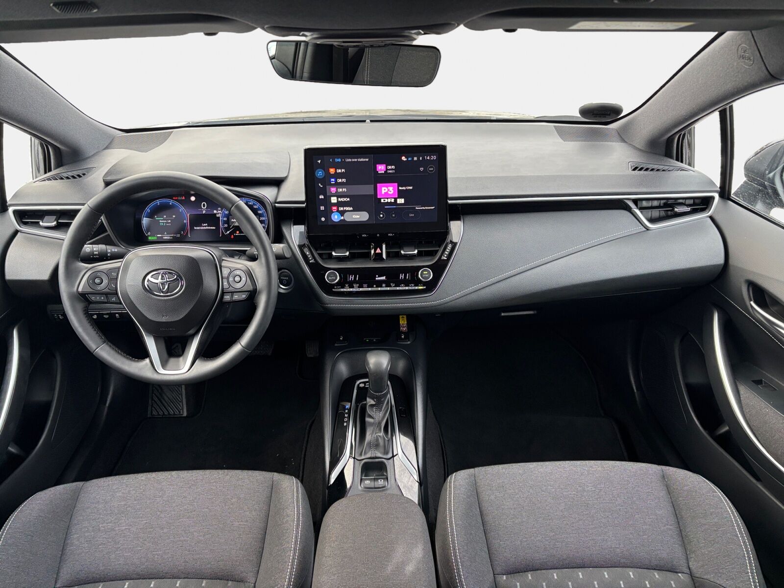 Billede af Toyota Corolla Touring Sports 1,8 Hybrid Active Comfort Plus E-CVT 140HK Stc Trinl. Gear