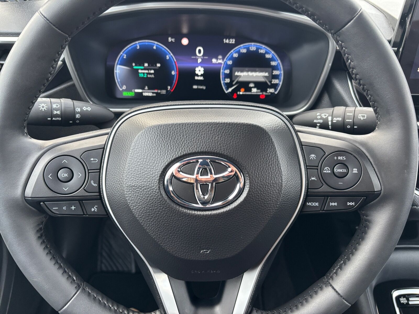 Billede af Toyota Corolla Touring Sports 1,8 Hybrid Active Comfort Plus E-CVT 140HK Stc Trinl. Gear