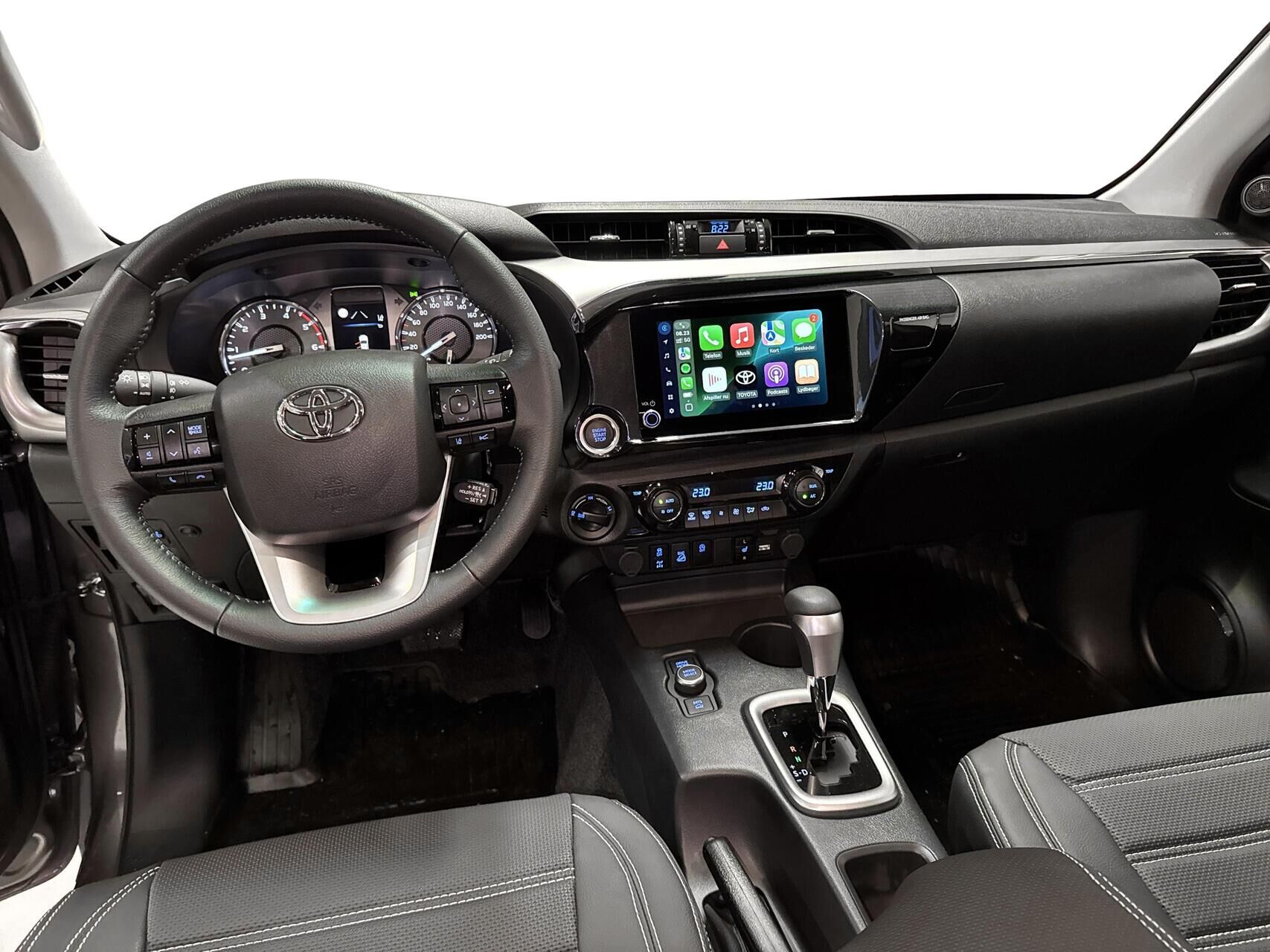 Billede af Toyota HiLux 2.8 diesel MHEV 204hk Double Cab AWD aut. gear T3