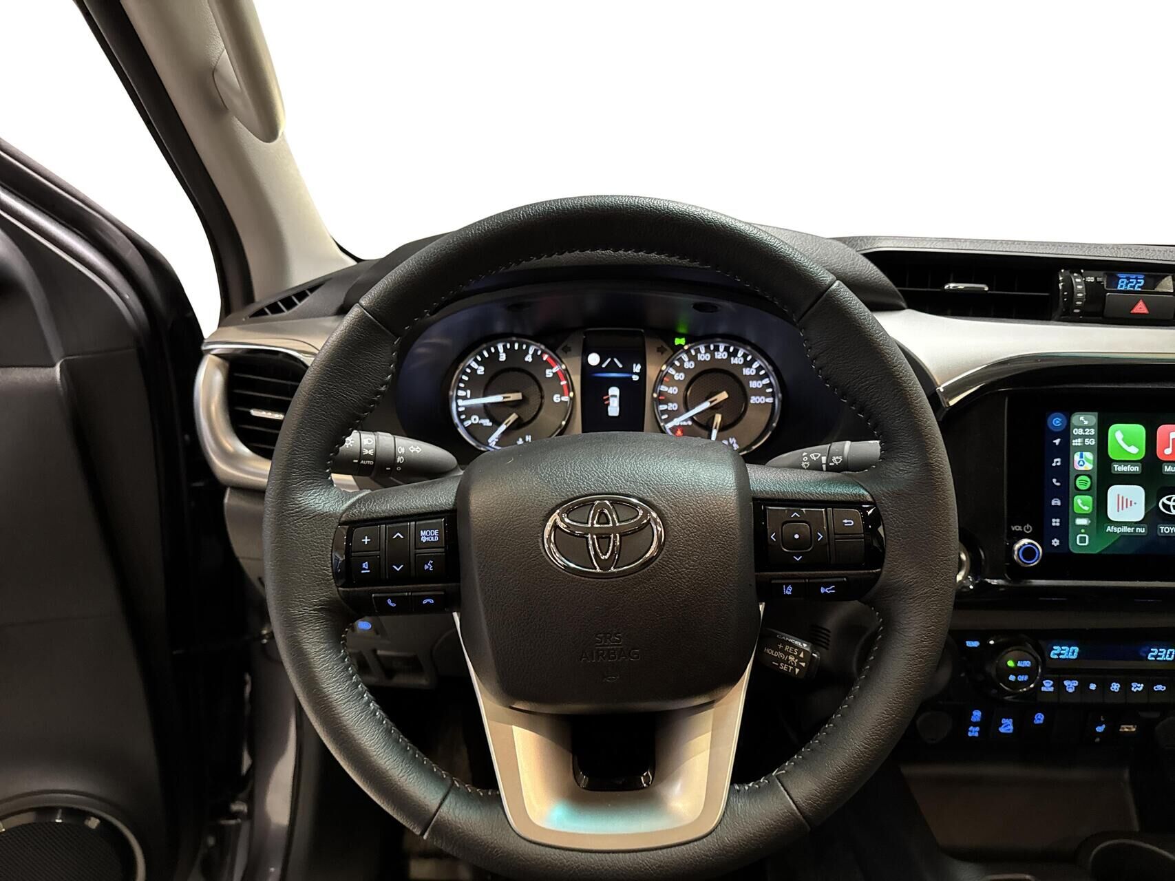 Billede af Toyota HiLux 2.8 diesel MHEV 204hk Double Cab AWD aut. gear T3