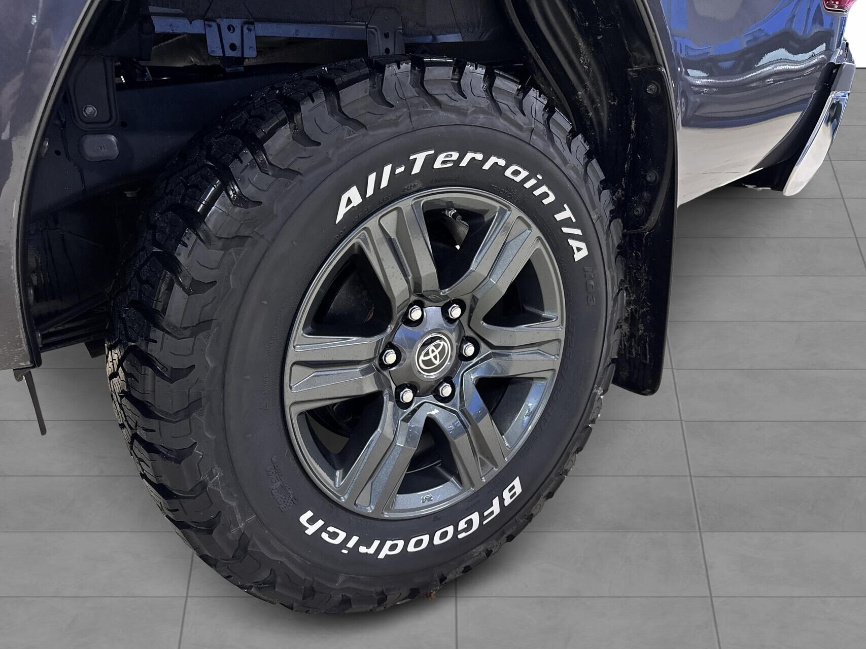 Billede af Toyota HiLux 2.8 diesel MHEV 204hk Double Cab AWD aut. gear T3