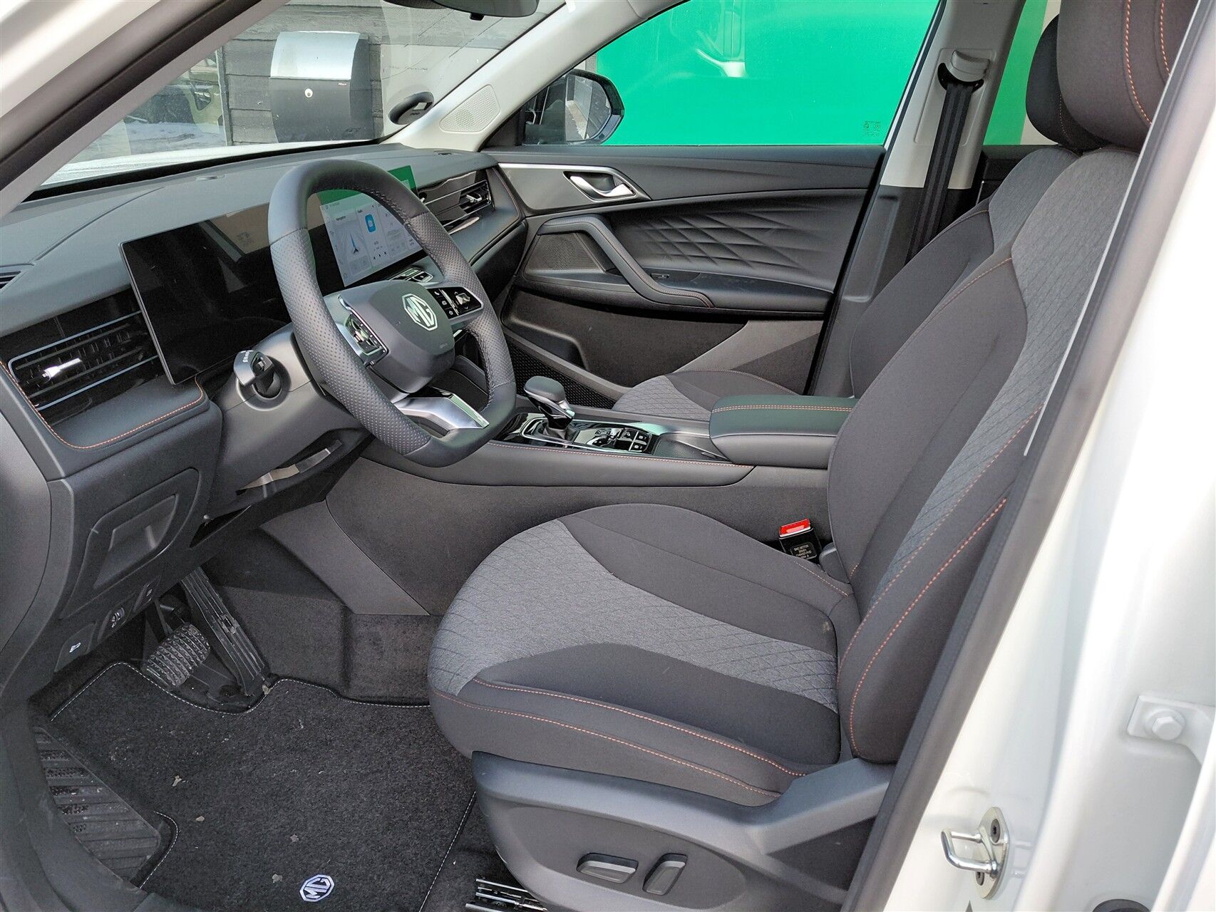 Billede af MG HS 1,5 T GDI  Plugin-hybrid Comfort 272HK 5d Aut.