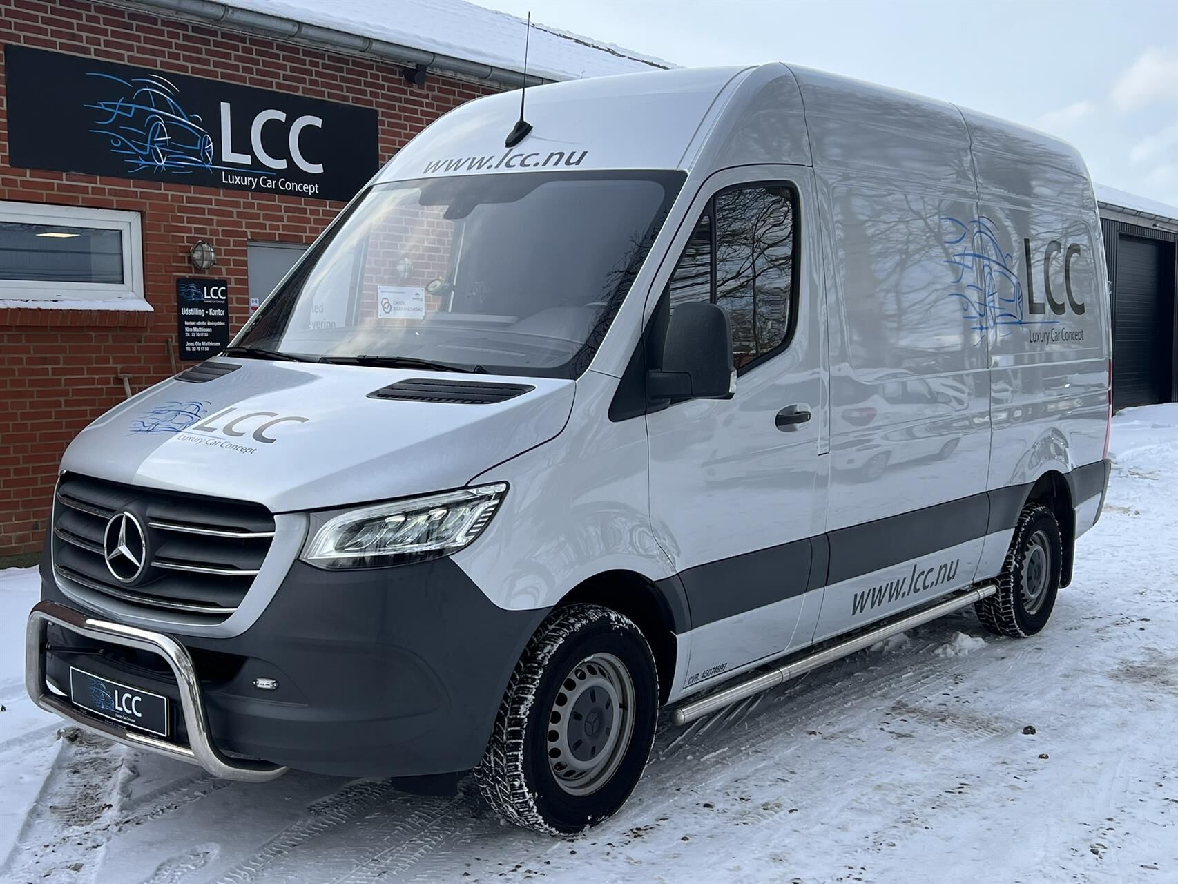 Billede af Mercedes-Benz Sprinter 317 2,0 CDI A2 H2 RWD 9G-Tronic 170HK Van Aut.