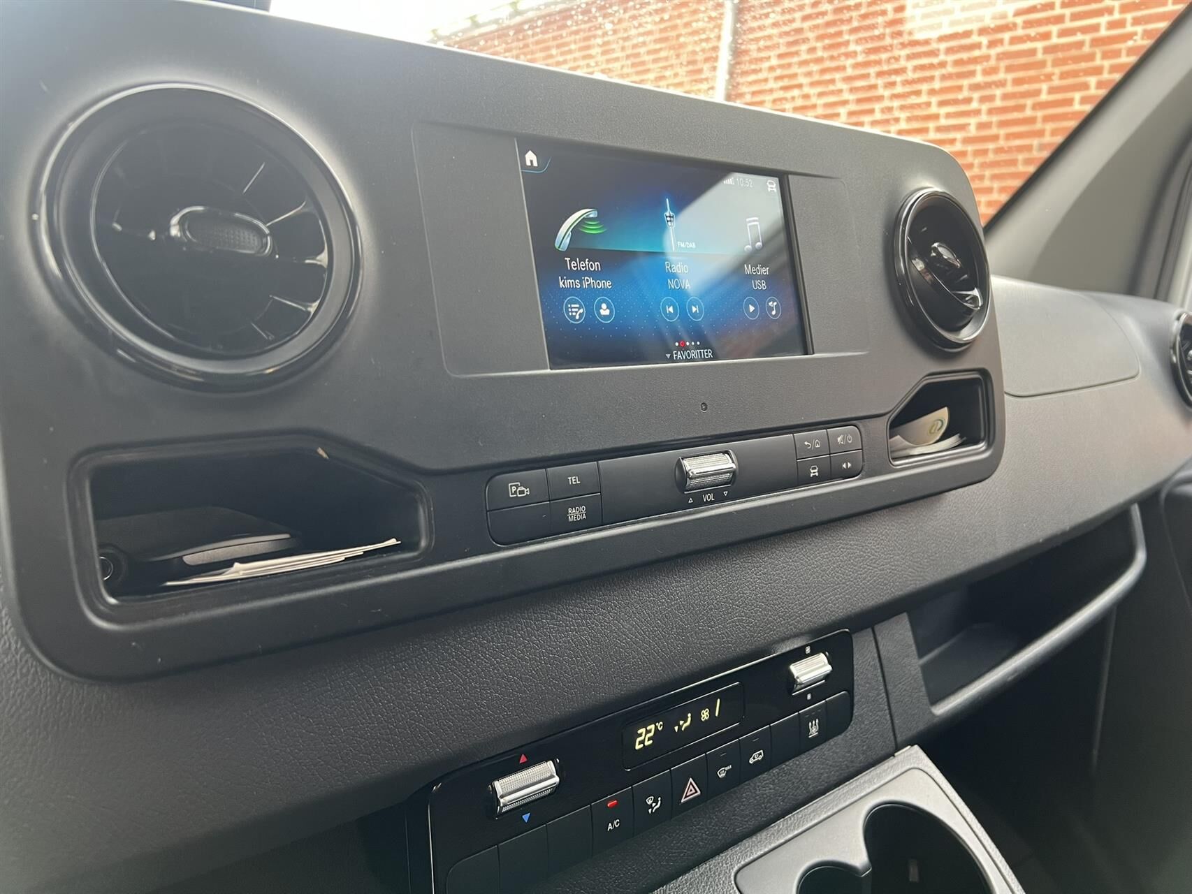 Billede af Mercedes-Benz Sprinter 317 2,0 CDI A2 H2 RWD 9G-Tronic 170HK Van Aut.