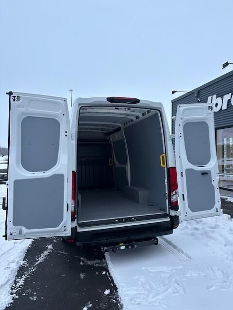 Billede af Iveco 35s14 V A8 (12m3) 35s14 V A8 (12m3)