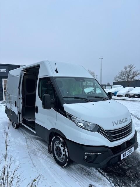 Billede af Iveco 35s14 V A8 (12m3) 35s14 V A8 (12m3)