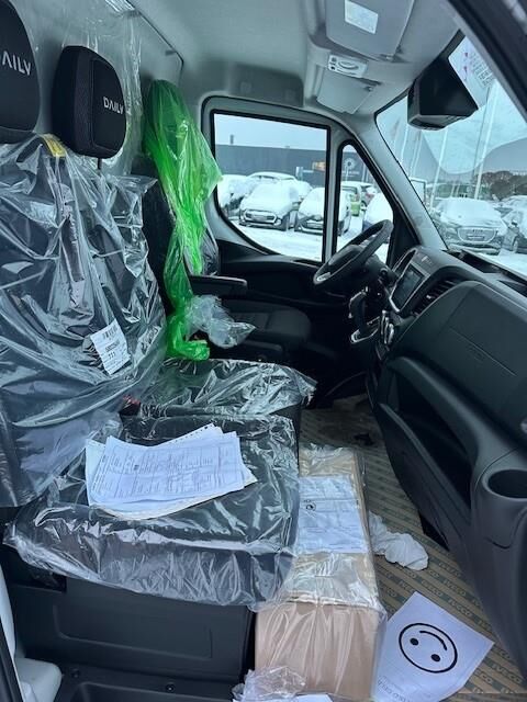 Billede af Iveco 35s14 V A8 (12m3) 35s14 V A8 (12m3)