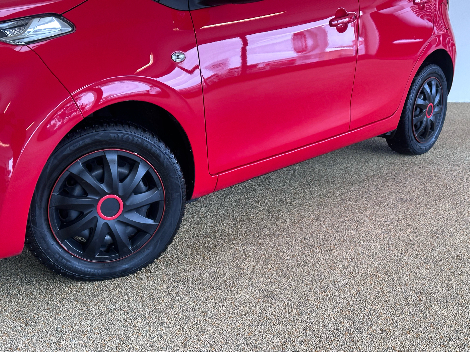 Billede af Citroën C1 1,0 VTi Scoop start/stop 68HK 5d