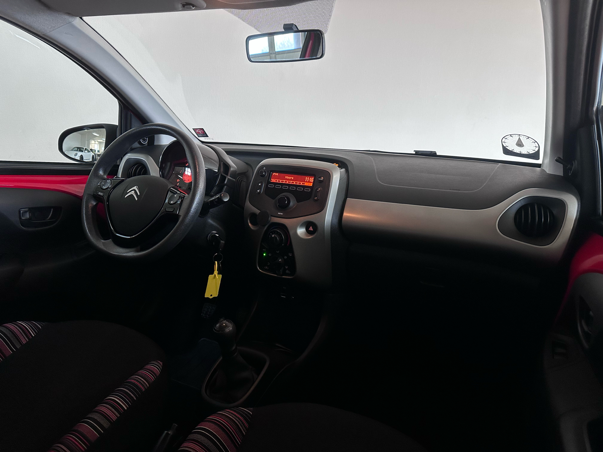 Billede af Citroën C1 1,0 VTi Scoop start/stop 68HK 5d