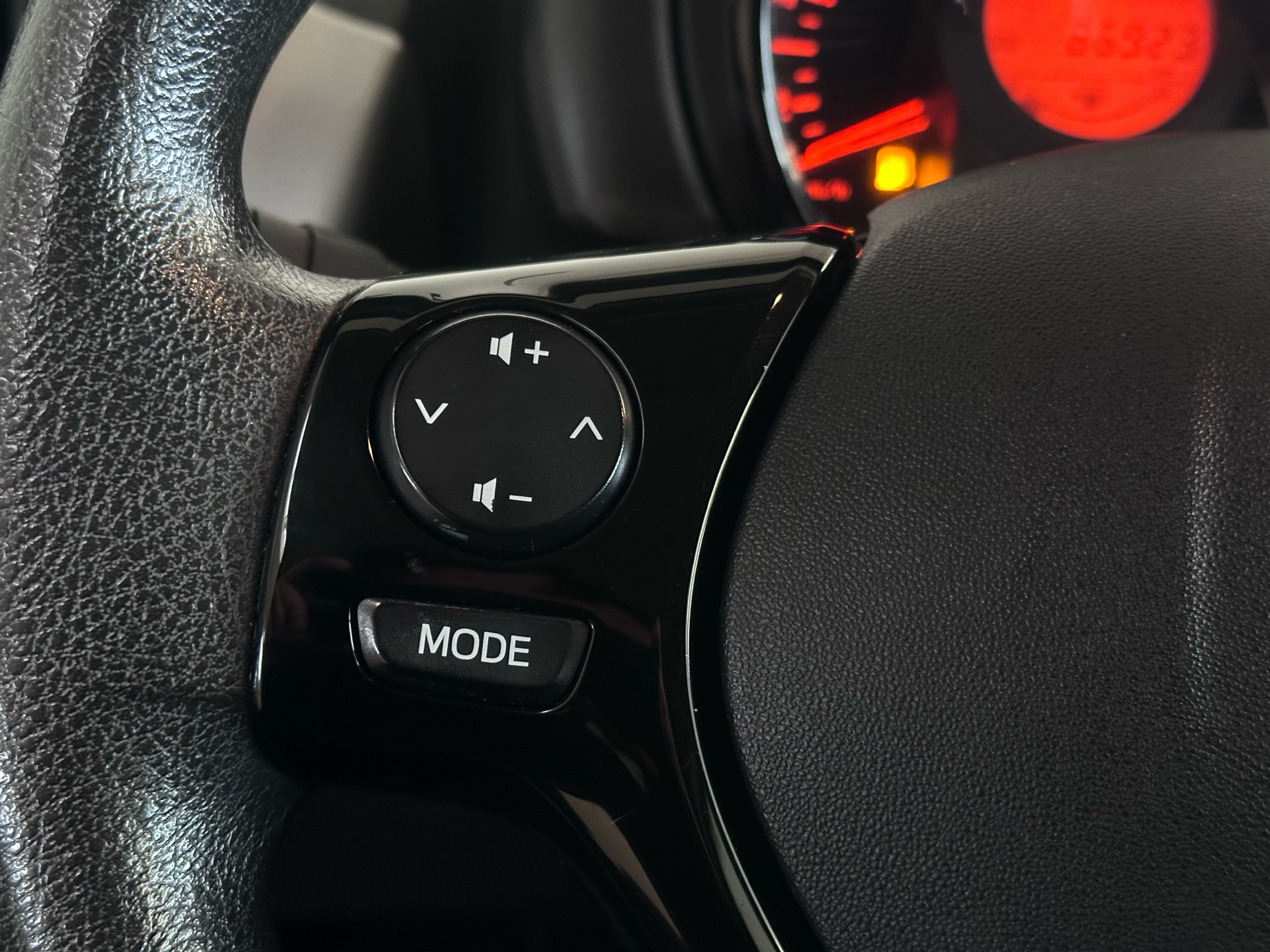 Billede af Citroën C1 1,0 VTi Scoop start/stop 68HK 5d