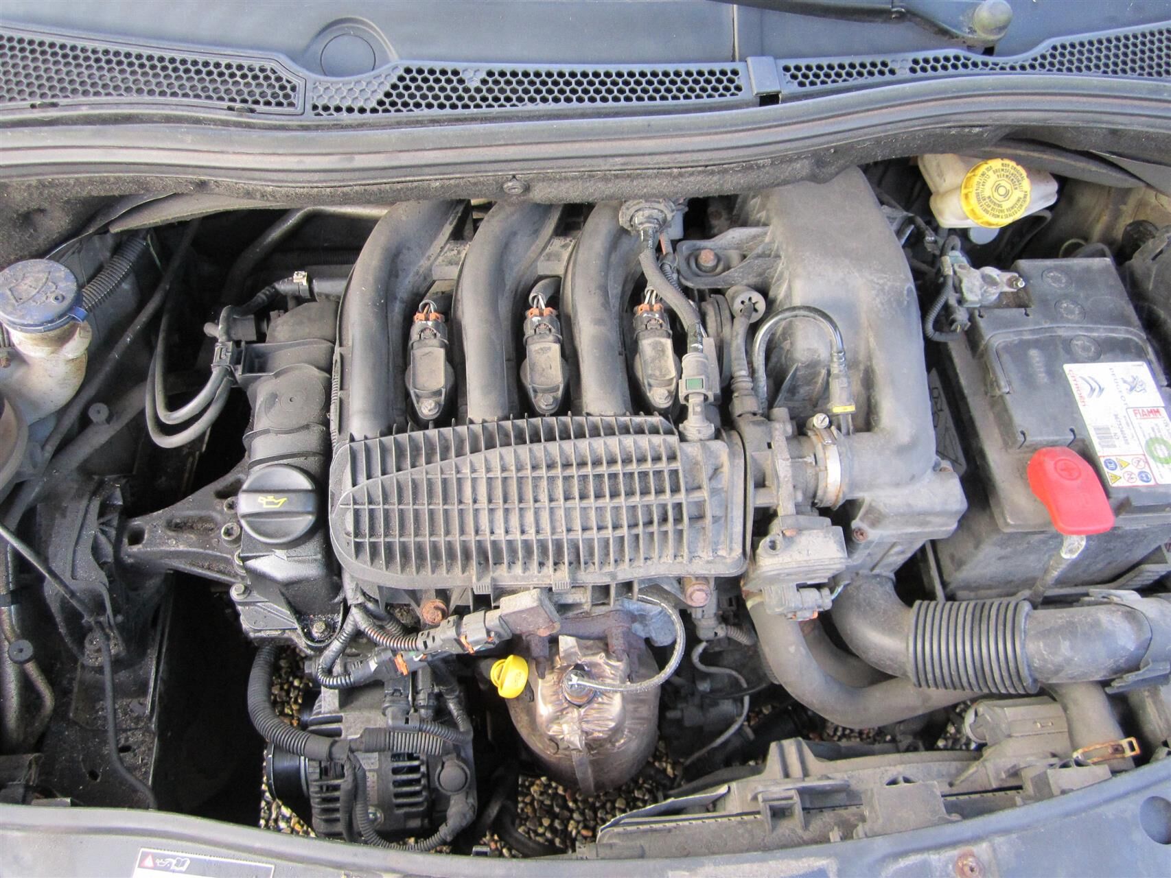 Billede af Peugeot 2008 1,2 VTi Allure Sky 82HK