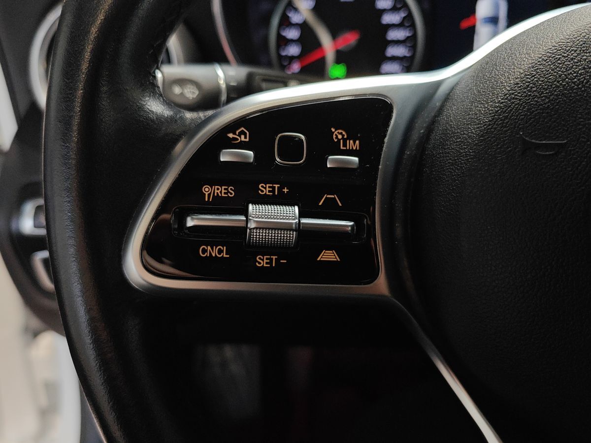 Billede af Mercedes-Benz C300 e T 2,0 Plugin-hybrid 9G-Tronic 320HK Stc Aut.