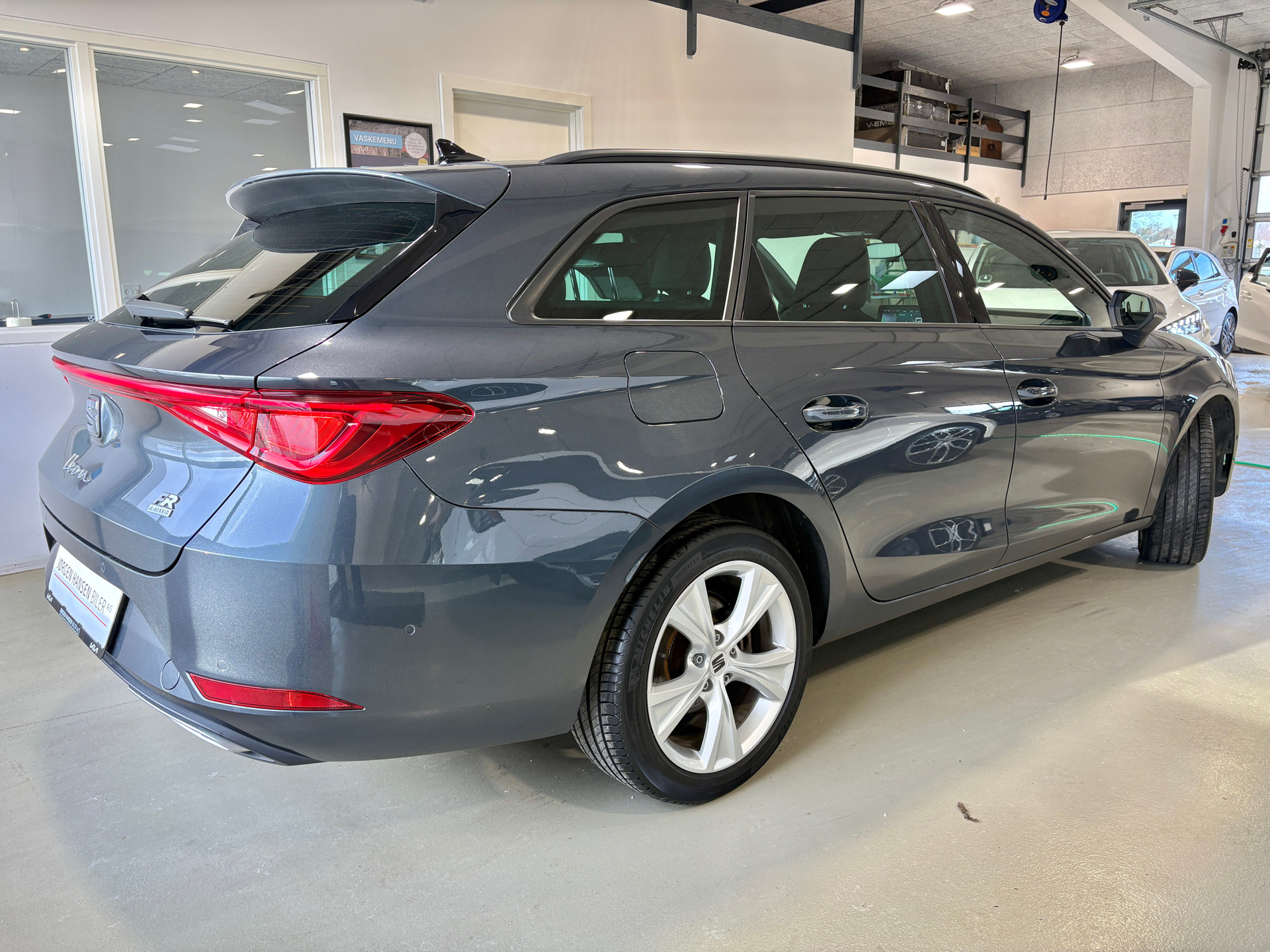 Billede af Seat Leon Sportstourer 1,4 e-Hybrid FR DSG 204HK Stc 6g Aut.