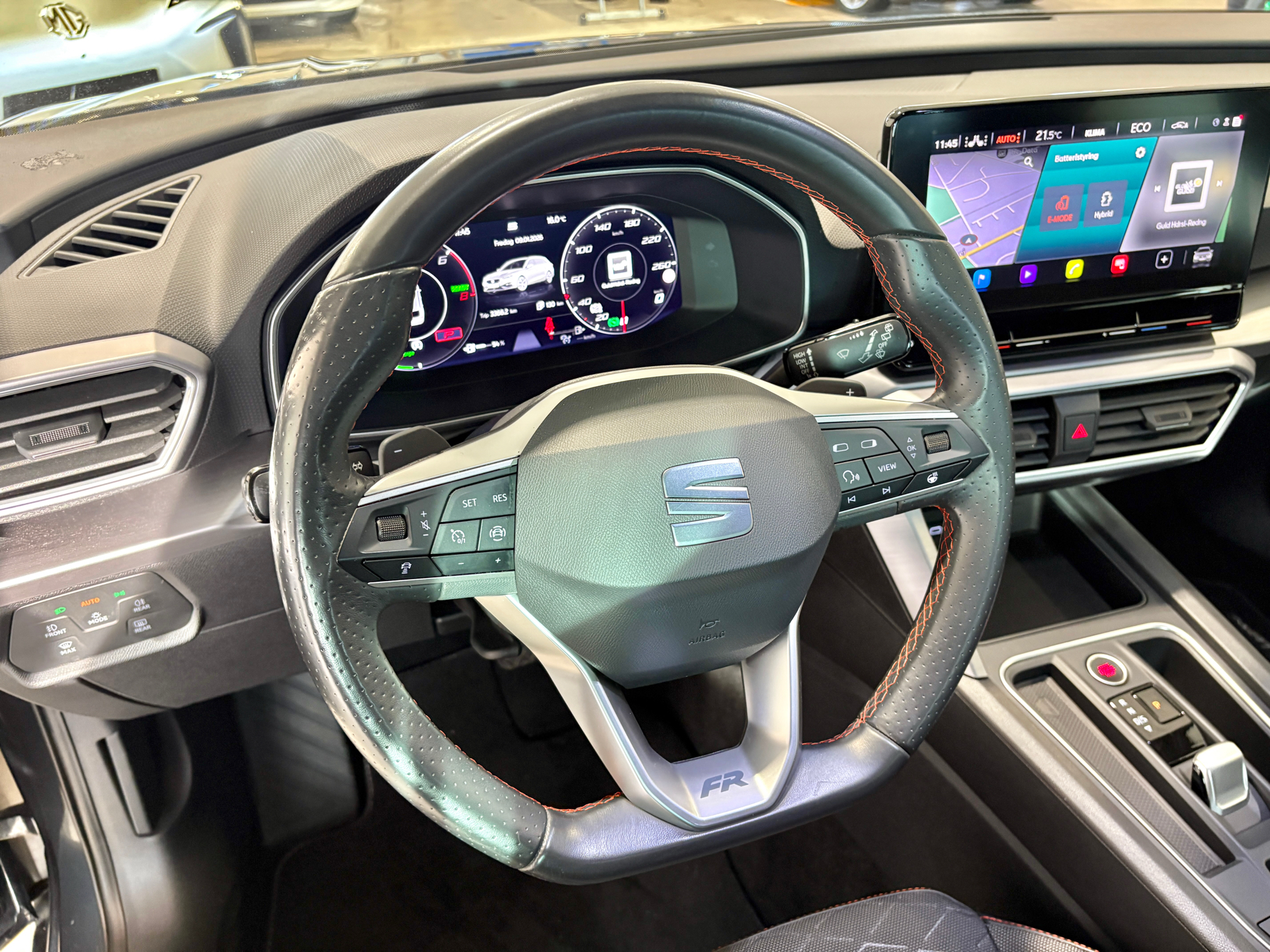 Billede af Seat Leon Sportstourer 1,4 e-Hybrid FR DSG 204HK Stc 6g Aut.